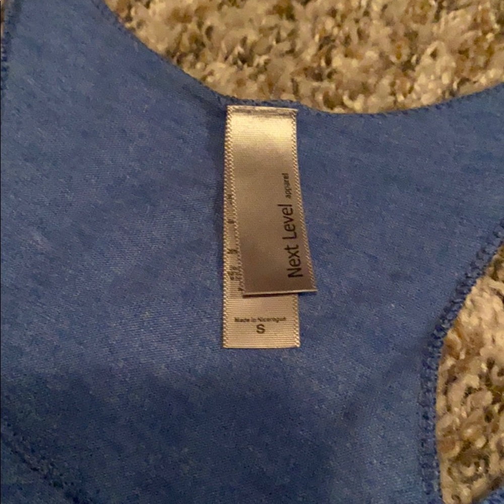 Tank top - Picture 2 of 3